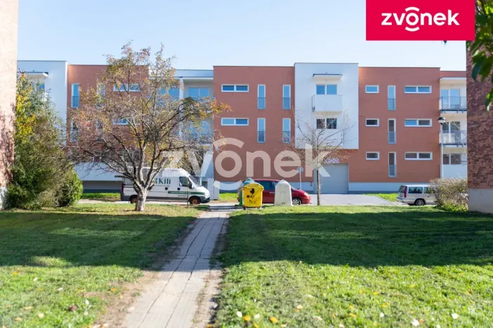 Prodej bytu 1+kk, Zlín, Zálešná II, 31 m2