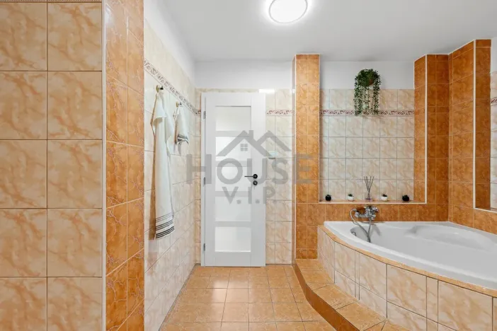 Prodej bytu 3+1, Roudnice nad Labem, Kratochvílova, 108 m2