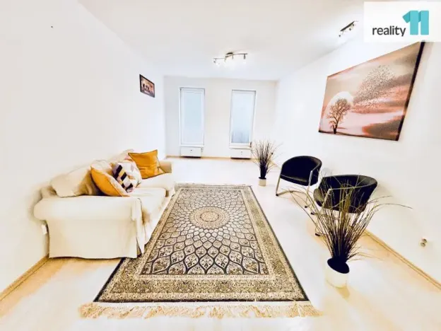 Pronájem bytu 1+kk, Praha - Michle, Pod Bohdalcem I, 50 m2