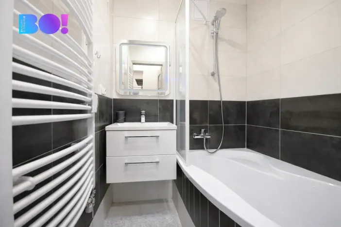 Pronájem bytu 2+1, Třinec, Jablunkovská, 58 m2