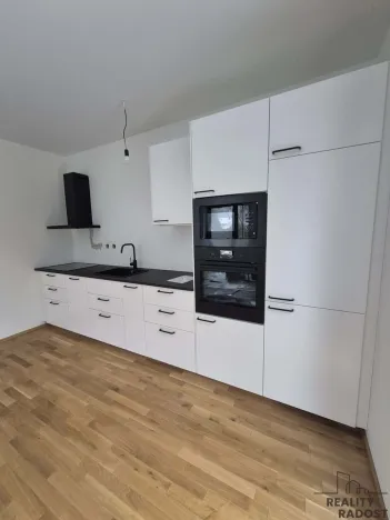 Pronájem bytu 2+kk, Moravský Krumlov, Pod zámkem, 50 m2
