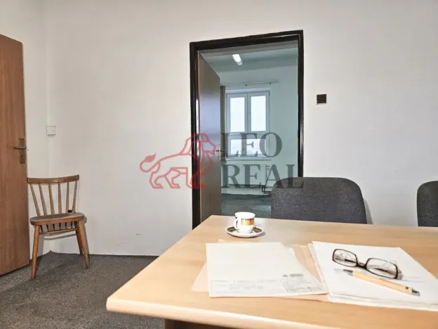 Prodej výrobních prostor, Odry - Vítovka, 372 m2