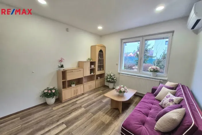 Pronájem rodinného domu, Praha, U Červeného mlýnku, 140 m2