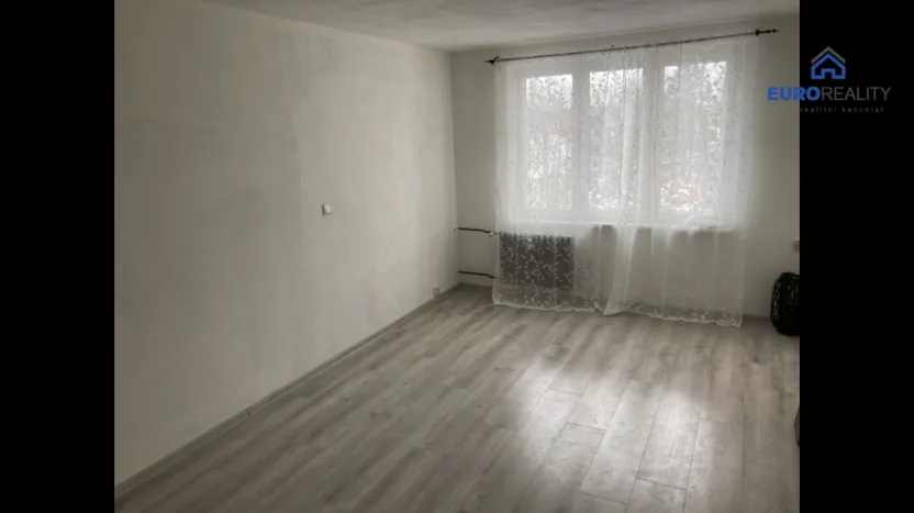 Pronájem bytu 2+1, Cheb, Lesní, 78 m2