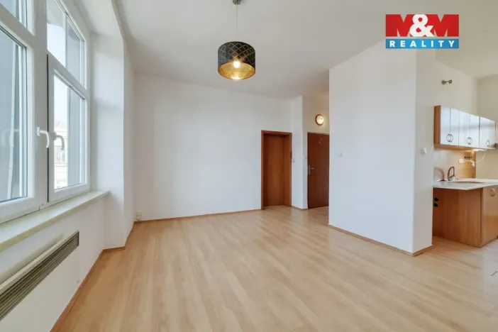 Prodej bytu 2+kk, Mariánské Lázně, Husova, 48 m2