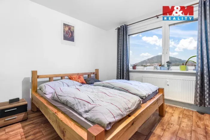 Prodej bytu 4+1, Česká Lípa, Hradecká, 98 m2