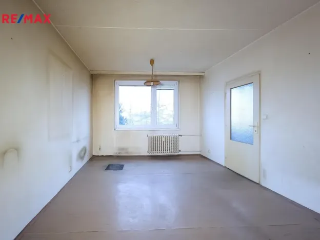 Prodej bytu 3+1, Třebíč - Nové Dvory, Obránců míru, 71 m2