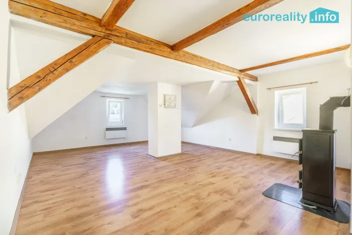 Pronájem bytu 1+kk, Nejdek, Husova, 40 m2