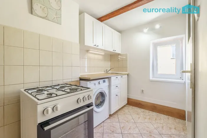 Pronájem bytu 1+kk, Nejdek, Husova, 40 m2