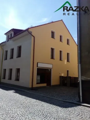 Pronájem bytu 3+kk, Planá, náměstí Svobody, 90 m2