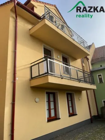 Pronájem bytu 3+kk, Planá, náměstí Svobody, 90 m2
