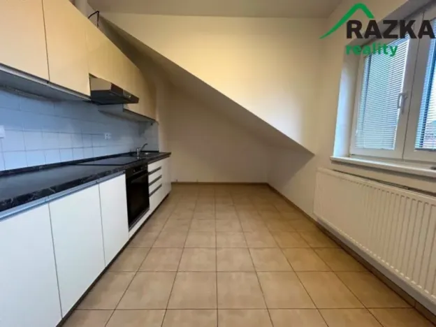 Pronájem bytu 3+kk, Planá, náměstí Svobody, 90 m2