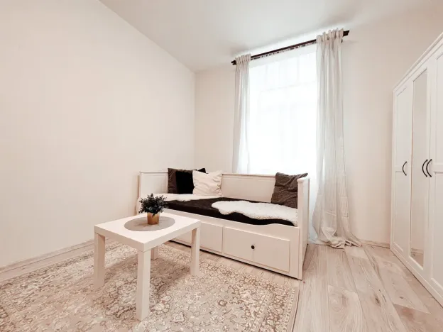 Pronájem bytu 1+kk, Milovice - Mladá, Slepá, 30 m2