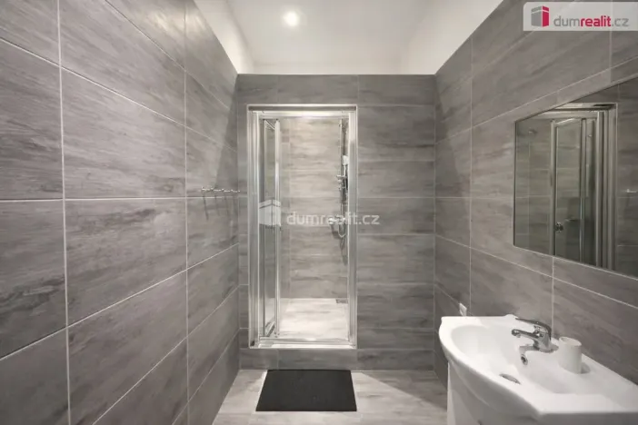 Pronájem bytu 3+kk, Modlany, 90 m2