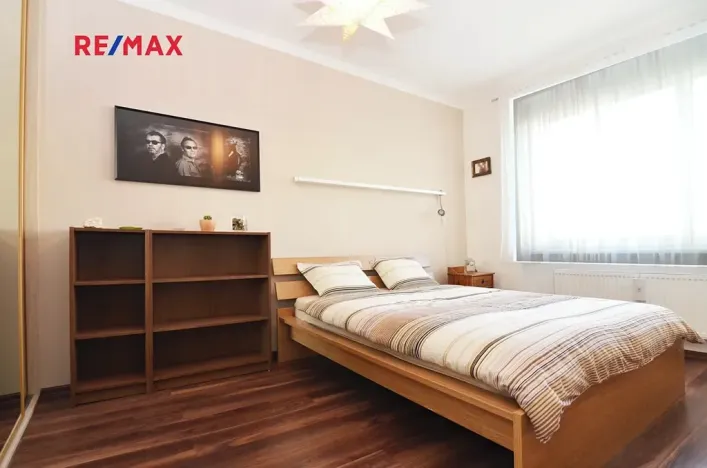 Pronájem bytu 2+kk, Praha - Košíře, Plzeňská, 41 m2