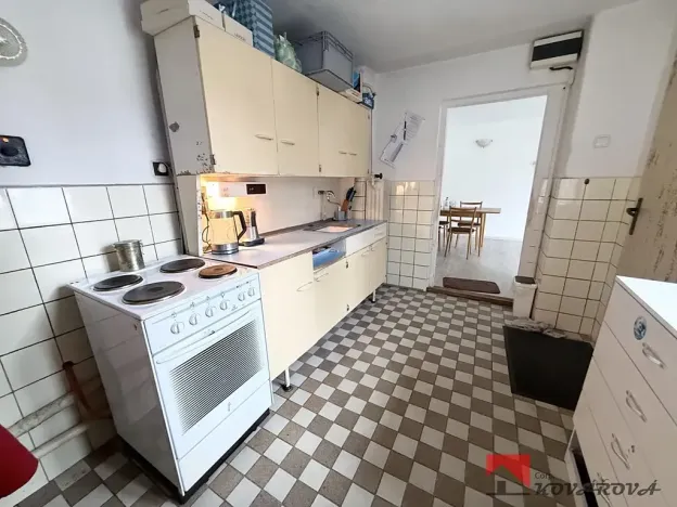 Prodej rodinného domu, Vědomice, 259 m2