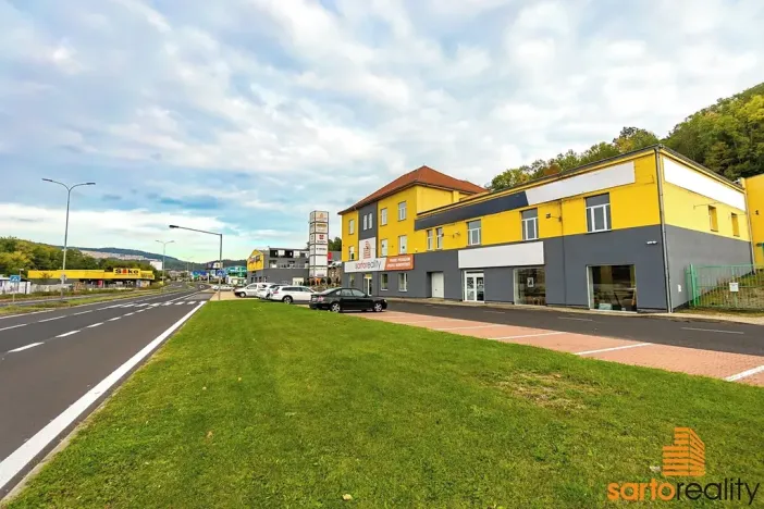 Pronájem obchodního prostoru, Ústí nad Labem, Žižkova, 240 m2