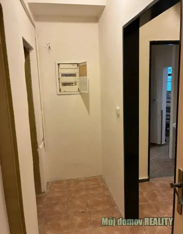 Pronájem obchodního prostoru, Praha - Záběhlice, Střimelická, 141 m2