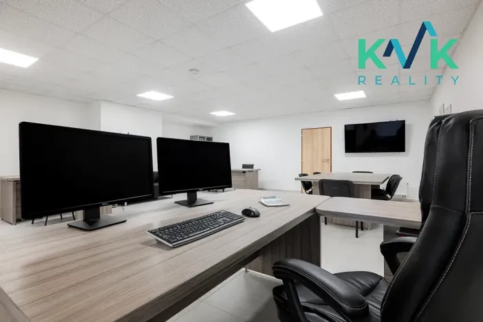 Prodej kanceláře, Karlovy Vary, Spálená, 92 m2