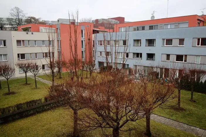 Prodej bytu 2+kk, Praha - Prosek, Nad šestikopy, 57 m2