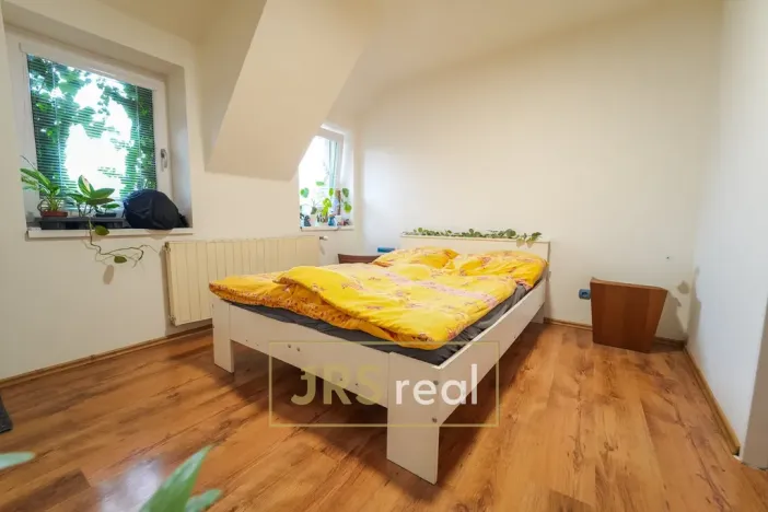 Prodej komerční nemovitosti, Hovorany, 141 m2