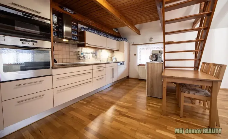 Prodej rodinného domu, Praha - Hlubočepy, Hlubočepská, 156 m2