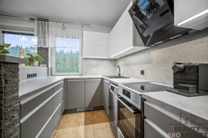 Prodej rodinného domu, Hrochův Týnec, Zámecká, 126 m2