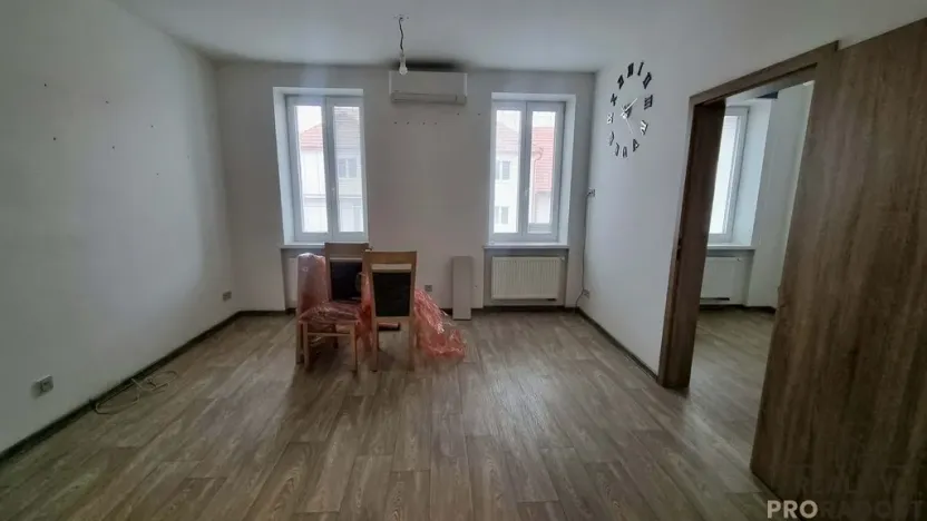 Pronájem bytu 2+1, Znojmo, Vítězslava Nováka, 46 m2