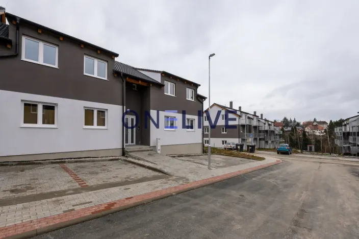 Prodej bytu 3+kk, Vochov, 70 m2