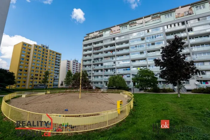 Pronájem bytu 3+kk, Praha - Letňany, Kuželova, 92 m2