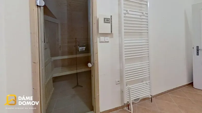 Pronájem ordinace, Holešov, nám. Dr. E. Beneše, 164 m2