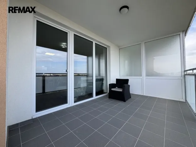 Pronájem bytu 2+kk, Olomouc - Slavonín, Topolová, 55 m2