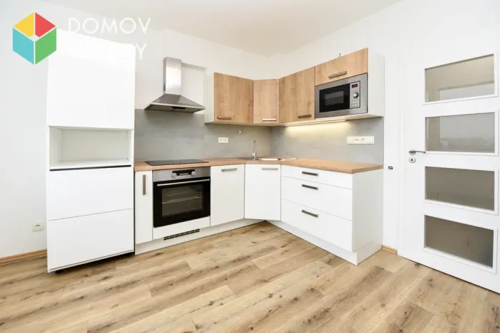 Prodej bytu 1+1, Praha - Hostivař, plukovníka Mráze, 38 m2