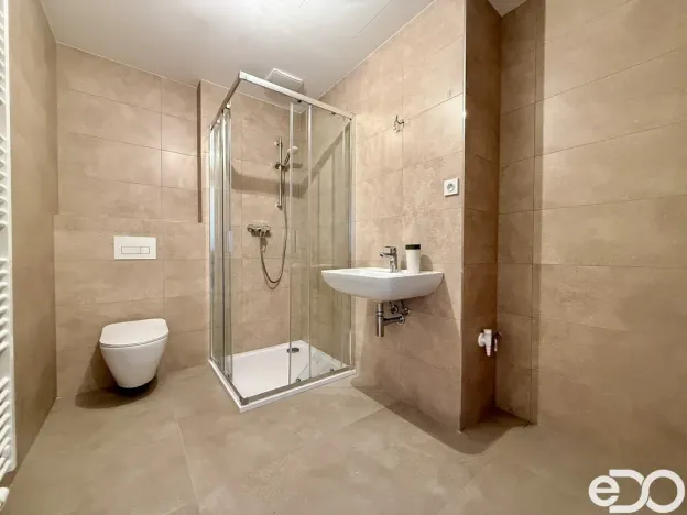 Pronájem bytu 1+kk, Praha, Vyletalova, 33 m2