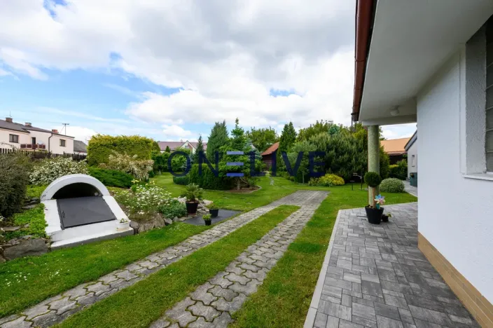 Prodej rodinného domu, Loza, 160 m2