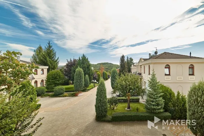 Pronájem vily, Praha - Nebušice, Nebušická, 255 m2