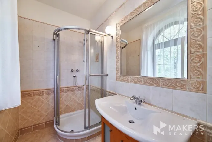 Pronájem vily, Praha - Nebušice, Nebušická, 255 m2