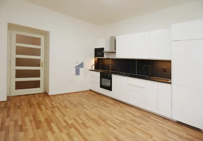 Pronájem bytu 2+1, Praha, Blanická, 85 m2