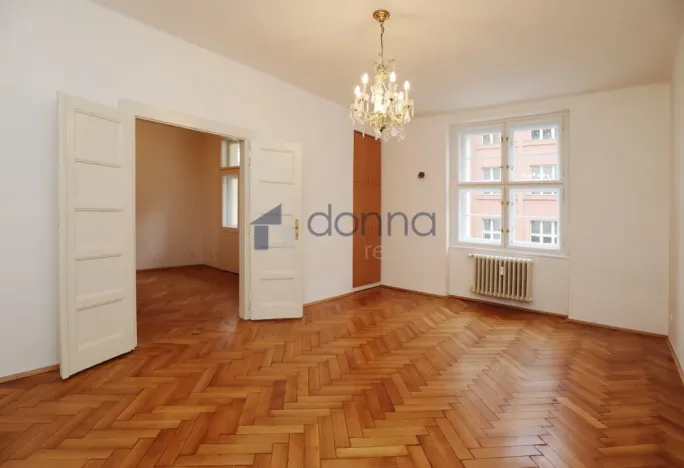 Pronájem bytu 2+1, Praha, Blanická, 77 m2