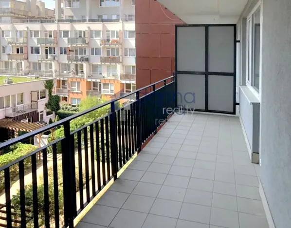 Pronájem bytu 3+kk, Praha, Pod Harfou, 76 m2