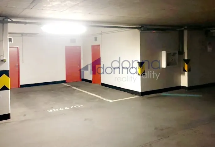 Pronájem bytu 3+kk, Praha, Pod Harfou, 76 m2