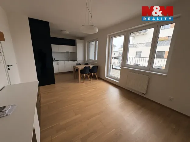 Pronájem bytu 2+kk, Praha - Sobín, Želetická, 62 m2