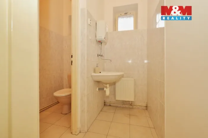 Pronájem obchodního prostoru, Chotěboř, Krále Jana, 118 m2