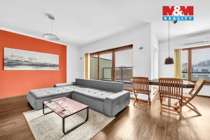 Pronájem bytu 2+kk, Pardubice - Polabiny, Labský Palouk, 74 m2