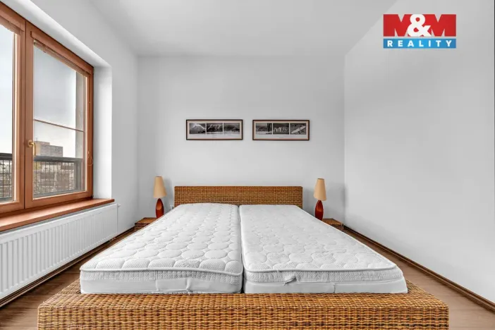 Pronájem bytu 2+kk, Pardubice - Polabiny, Labský Palouk, 74 m2