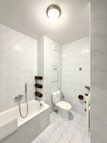 Pronájem bytu 1+kk, Liberec - Liberec VII-Horní Růžodol, Jeronýmova, 35 m2