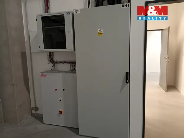 Pronájem skladu, Poříčí nad Sázavou, Pyšelská, 1409 m2