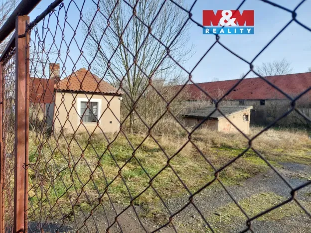 Prodej komerčního pozemku, Třebovle - Miškovice, 16998 m2