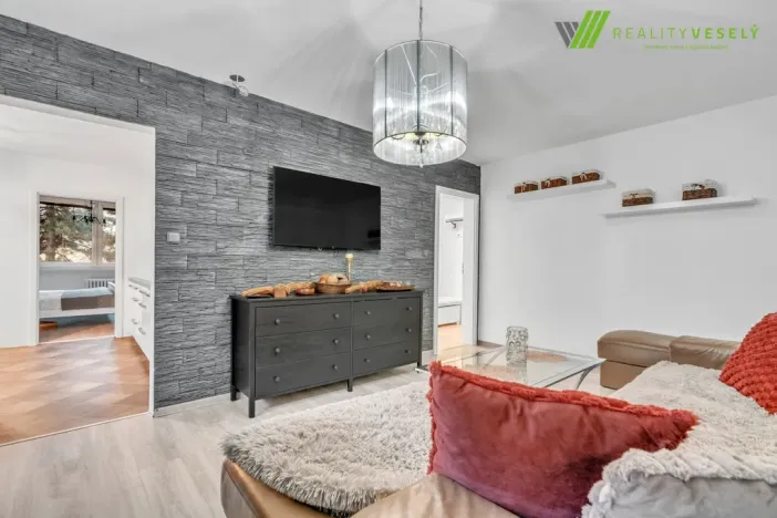 Prodej bytu 3+1, Hodonín, Velkomoravská, 69 m2