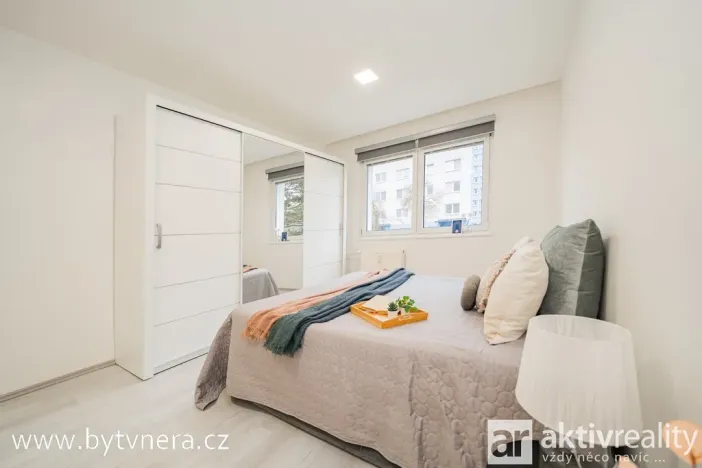 Prodej bytu 2+1, Neratovice, 28. října, 52 m2